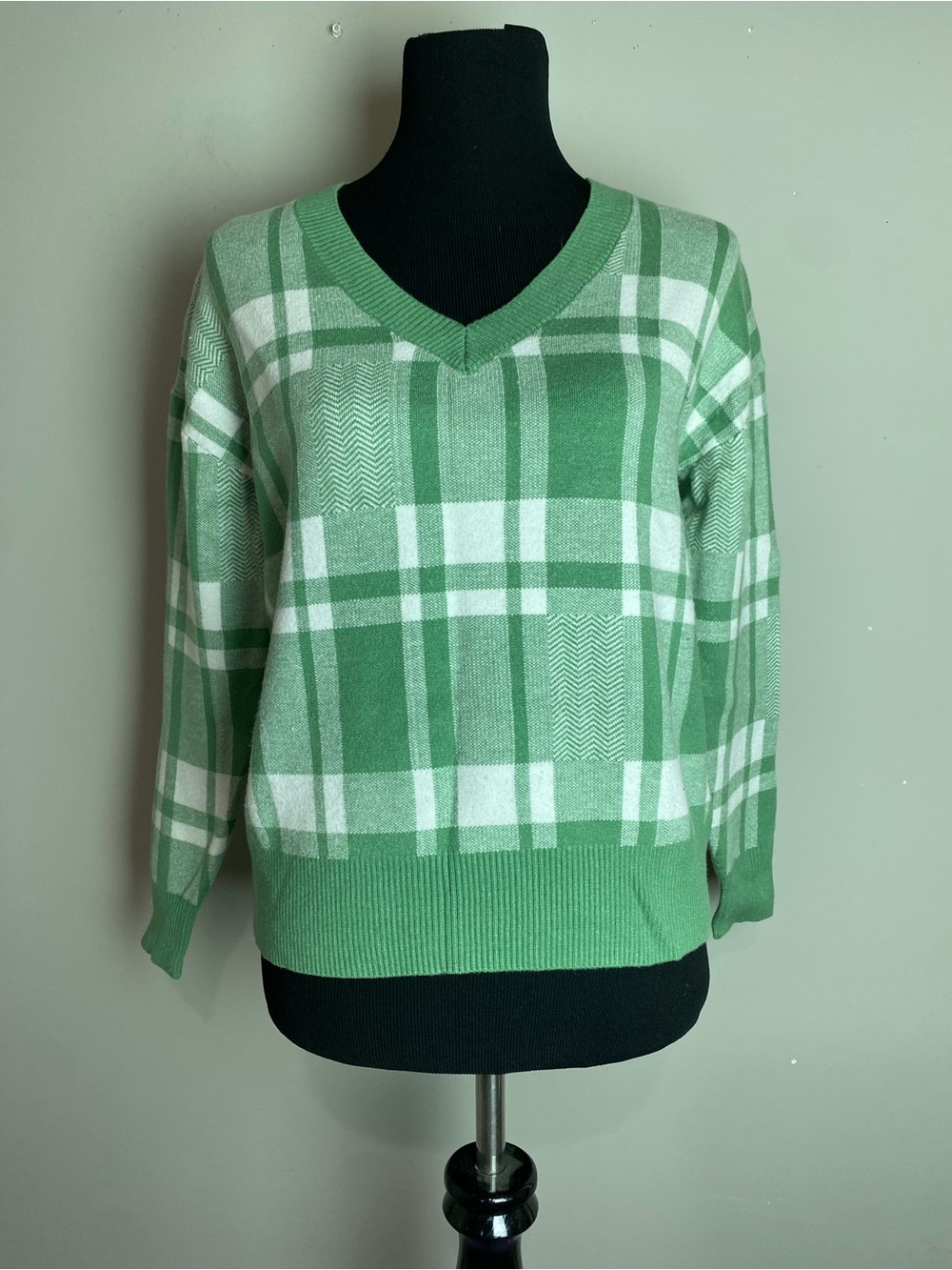 Christian Siriano Green and White Plaid V-Neck Sweater
